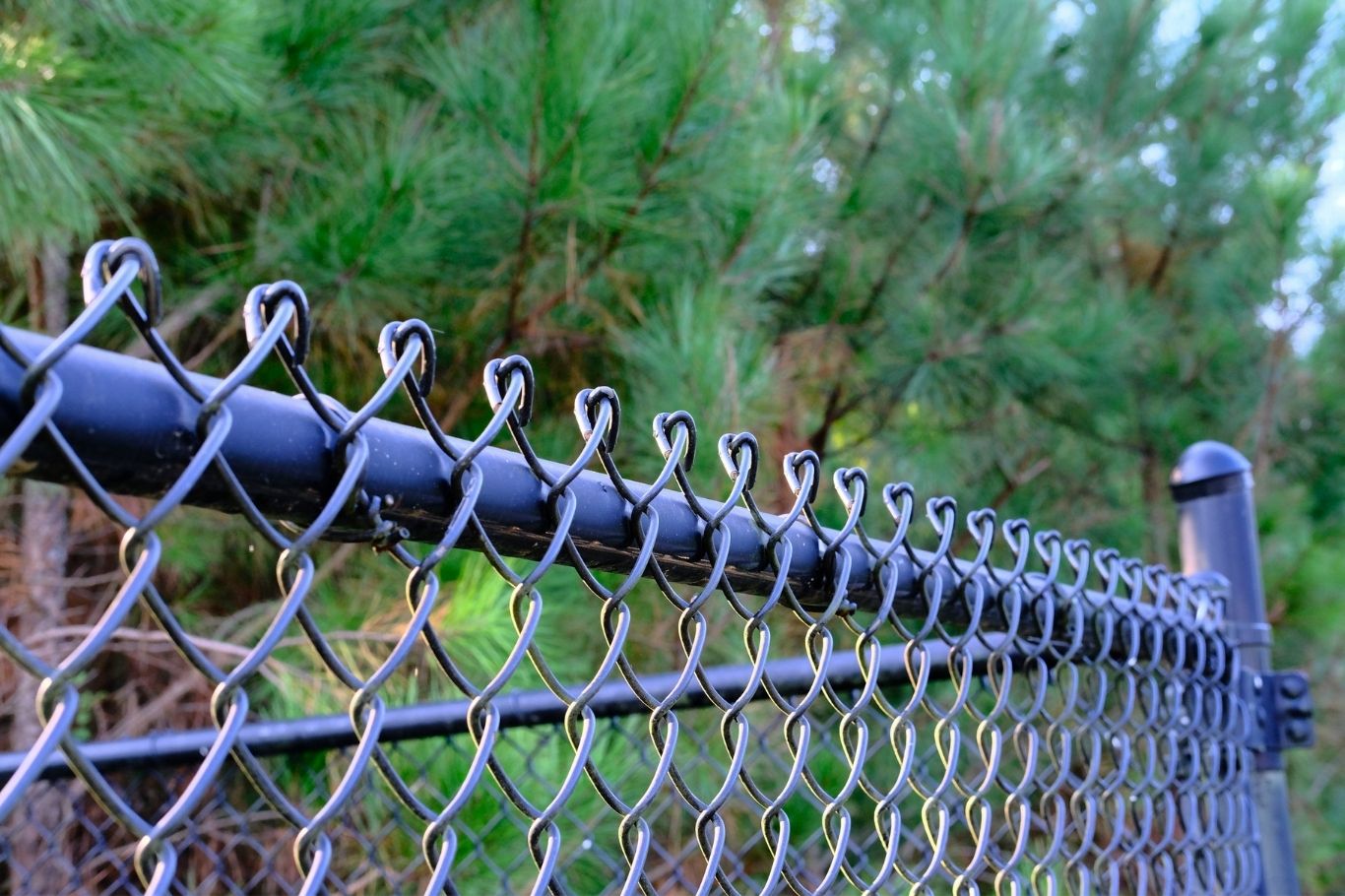 Chain Link Fence installation in Edmonton and surrounding areas